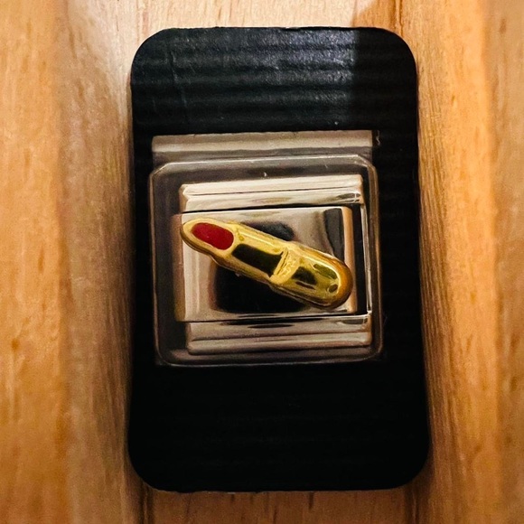 New Lipstick Italian Charm Bracelet Link - Picture 2 of 2